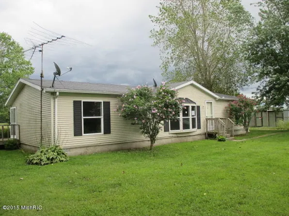 5211 60th St, South Haven, MI 49090
