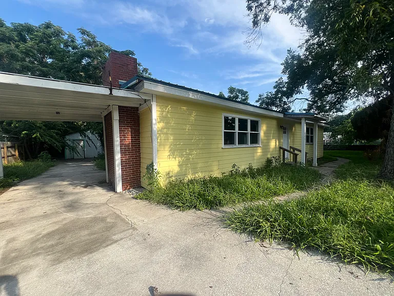 1223 S 5th St — Photo 3