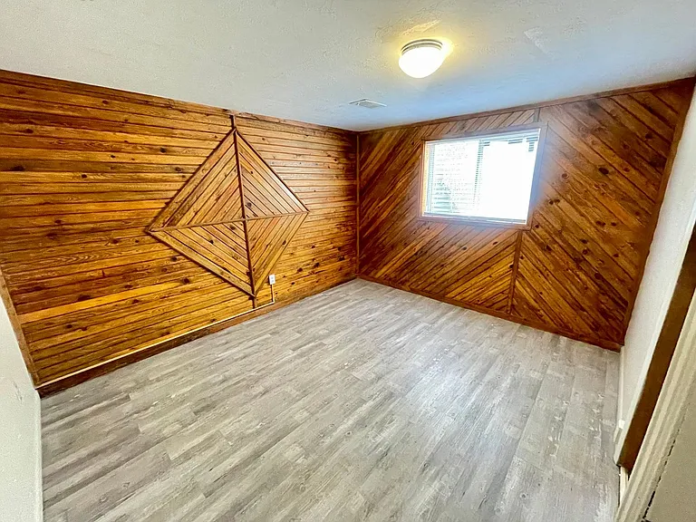 1201 Ponderosa Dr — Photo 24