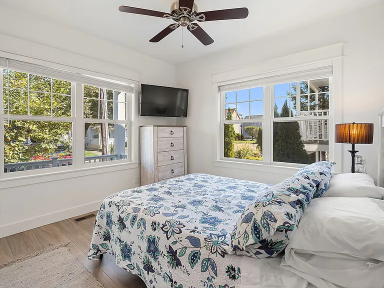 Master Bed