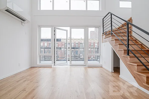 Rented by EXR | media 1