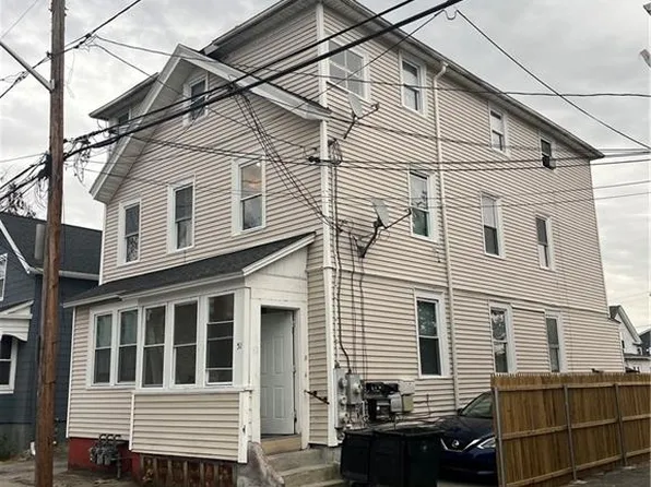 51 Vandewater St, Providence, RI 02908