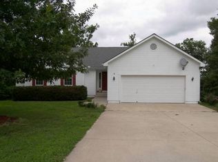 12223 S Faulkenberry Rd, Lone Jack, MO 64070