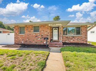334 Vanpreter Ave, Wood River, IL