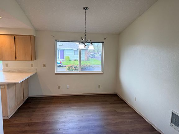 4th image of 286 & 296 Aldridge Dr N #296