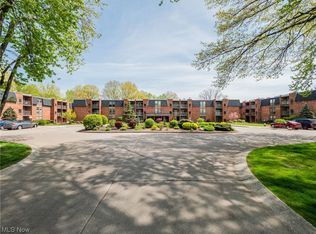 4187 Columbia Rd APT 136, North Olmsted, OH 44070