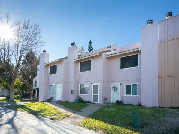 994 Eastcrest Ct, Yuba City, CA 95991