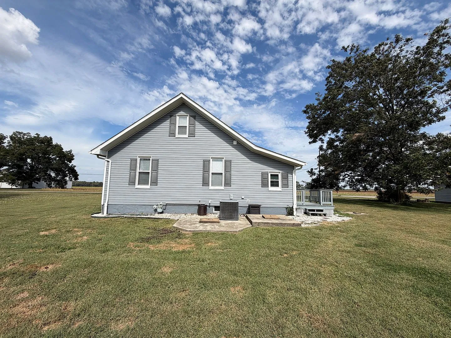 11512 New Athens Darmstadt Road — Photo 2