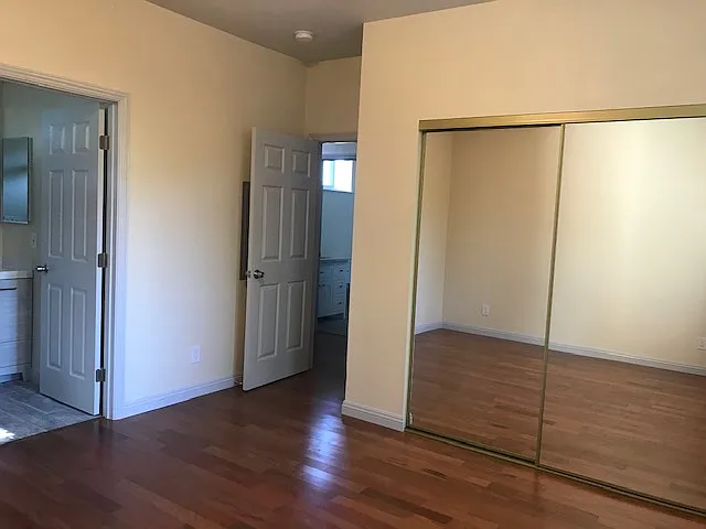 2458 Franciscan Ct — Photo 11