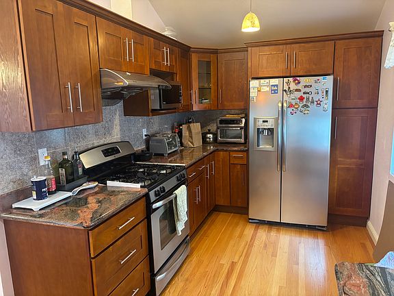 4th image of 2360 Erin Pl