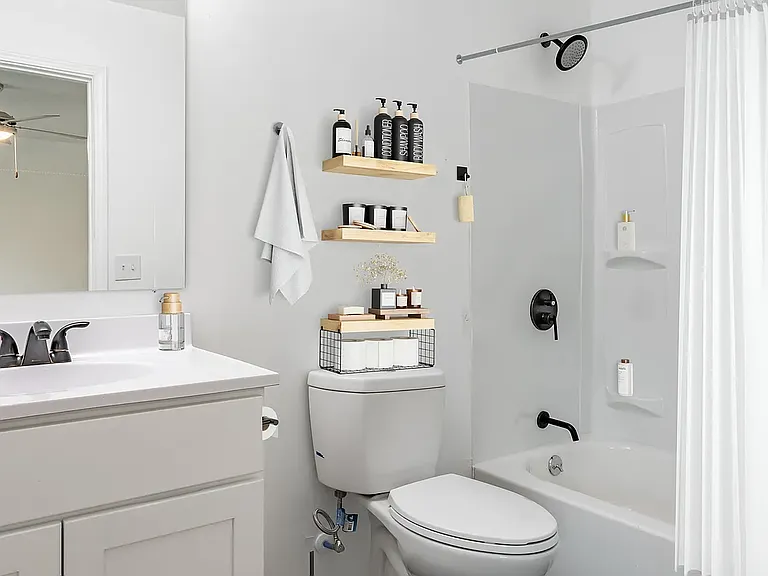Wellington Townhomes — Photo 10