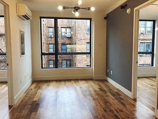 Rented by Manhattan Management LLC | media 50