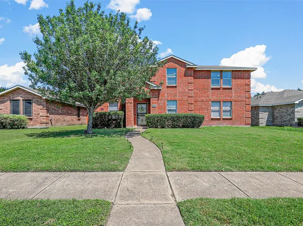 1027 April Showers Ln, Lancaster, TX 75134