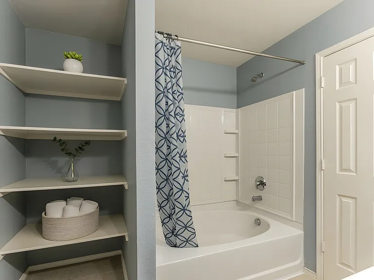10640 Colfax Dr — Photo 20