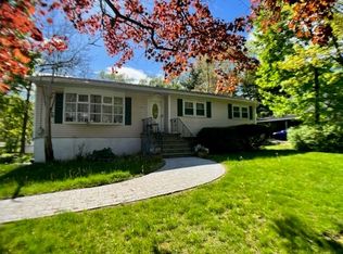 8 Edward Ln, Spring Valley, NY 10977