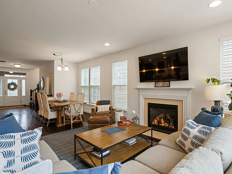 Family room with Gas Fireplace