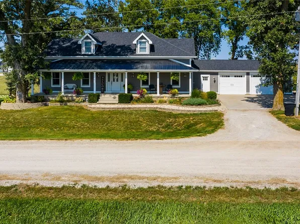 292 Mission Ave W, Newton, IA 50208