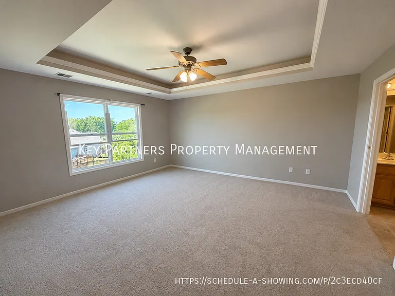 1004 NW 113th St — Photo 10