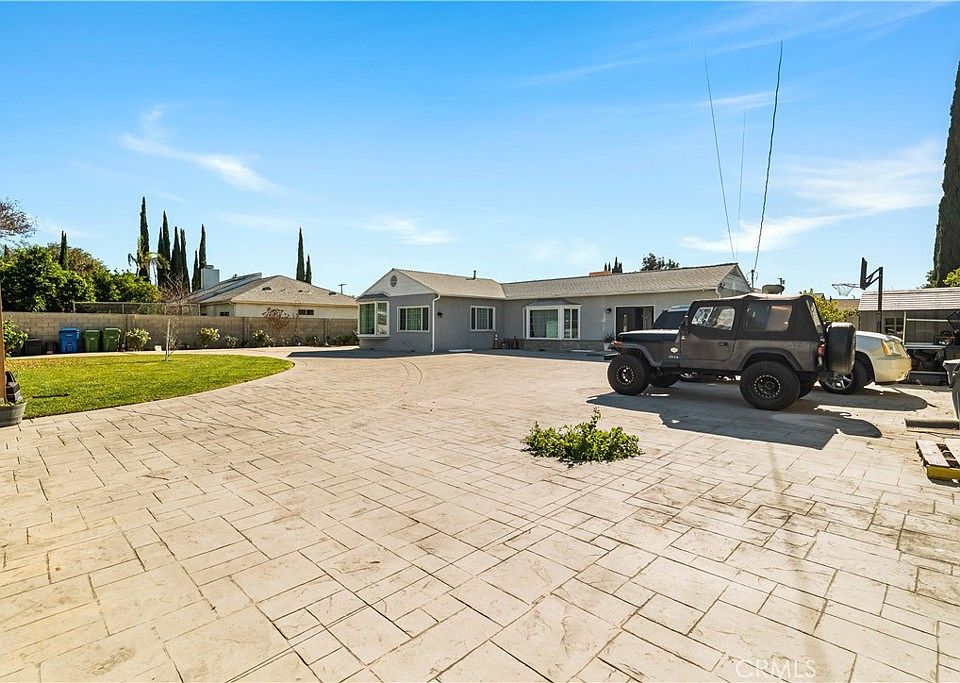 15358 Cohasset St, Van Nuys, CA 91406 | MLS #SR26012204 | Zillow