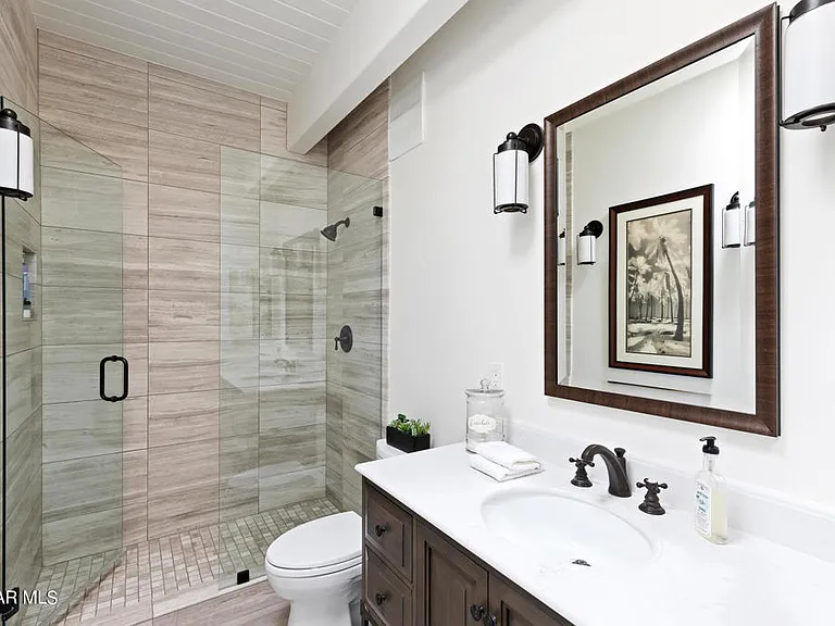 11900 Whitewater Ln — Photo 13