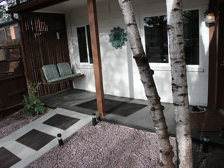 810 N Humphreys St — Photo 4