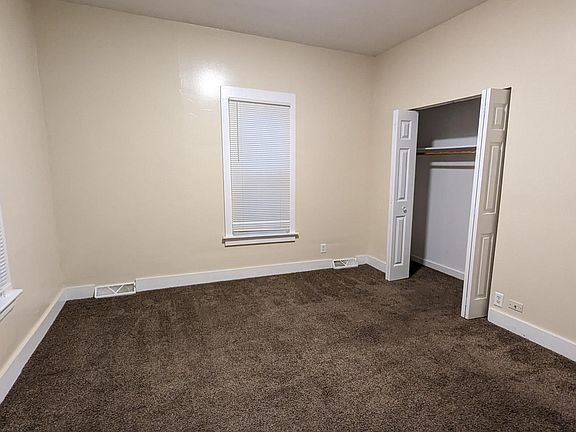 Bedroom 1, 1st floor