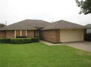 2020 Chantilly Ct, Arlington, TX 76015