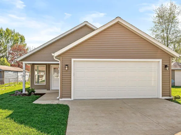 1816 Maplehurst Ave, Mishawaka, IN 46545