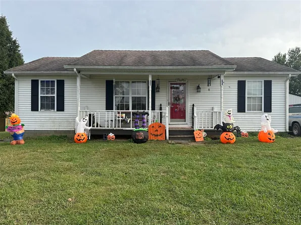 100 Woodrow Hughes Rd, Scottsville, KY 42164