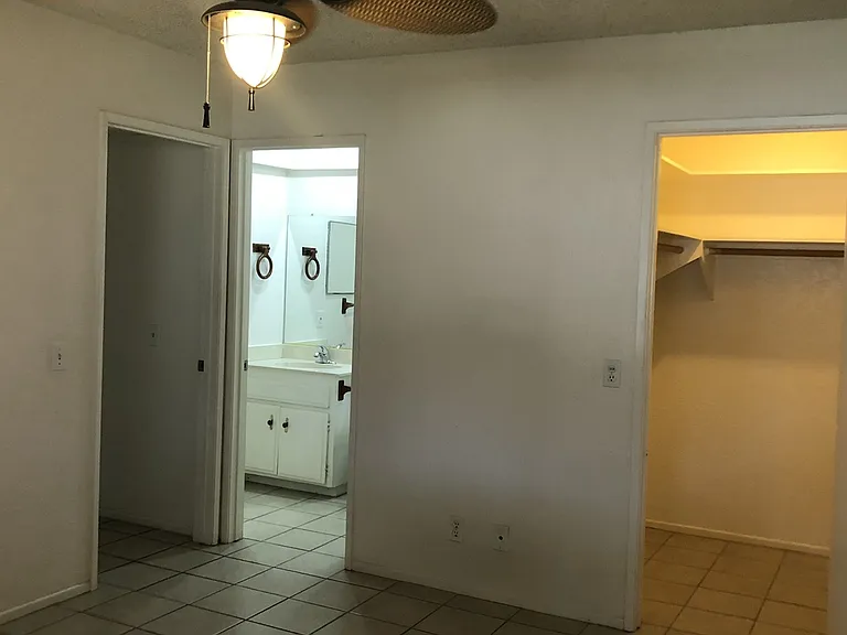 1594 Christopher Ln — Photo 26