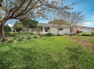 7317 Meadowbrook Dr, Sarasota, FL 34243