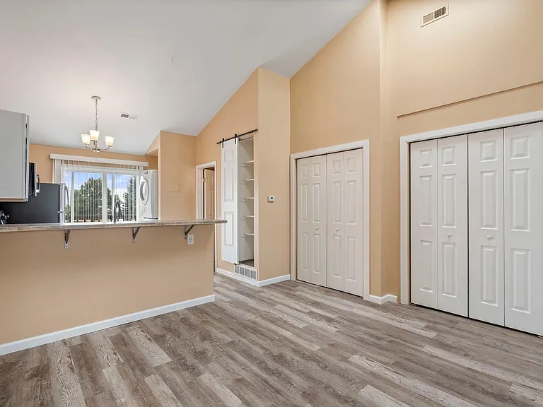 16934 E Whitaker Dr #F — Photo 10