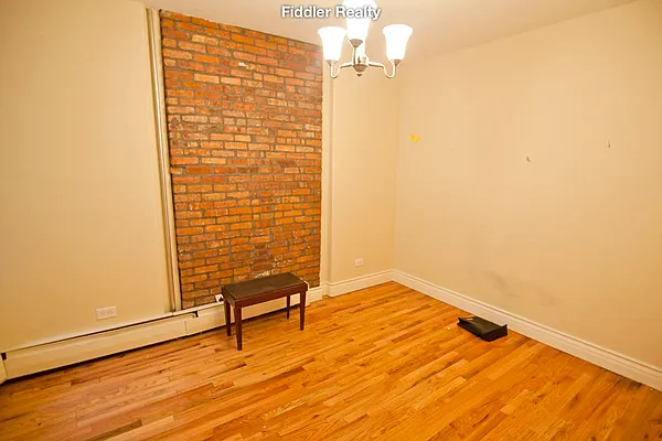 Rented by Fiddler Realty | media 54