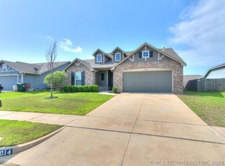 12014 E 109th Pl N, Owasso, OK 74055