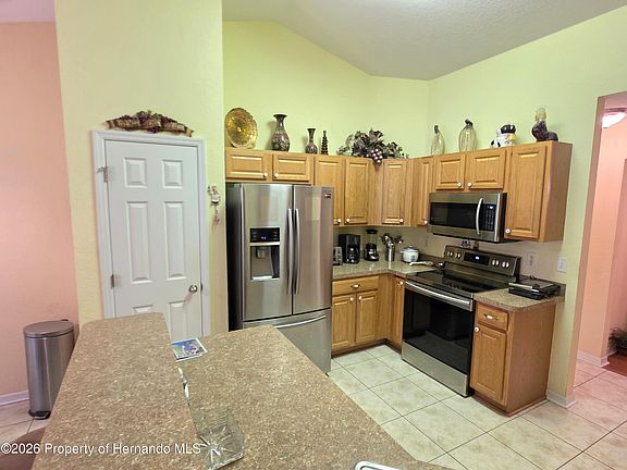 3rd image of 11026 Little St