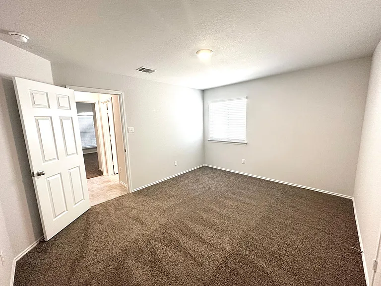 8929 Alabama Ave — Photo 14
