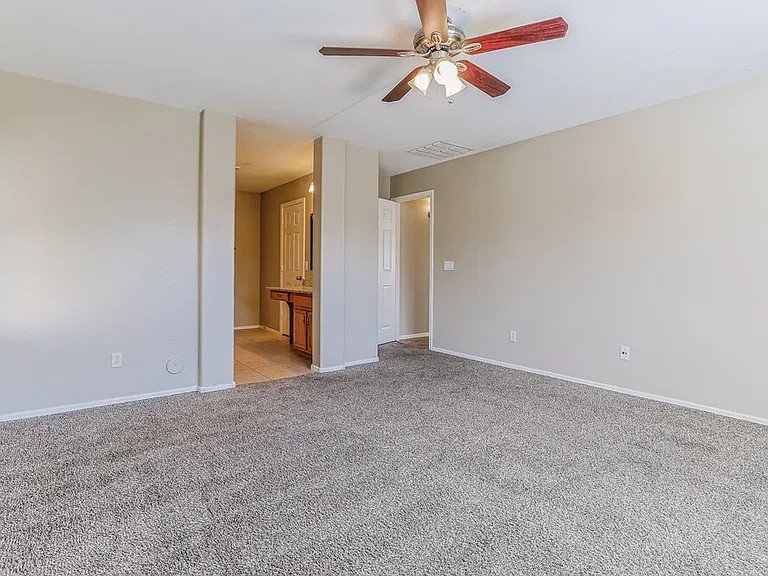 2053 W Hayden Peak Dr — Photo 8