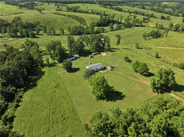 912 Bachman Rd, Anderson, MO 64831