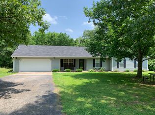 11224 Mocking Bird Ln, Rogers, AR 72756