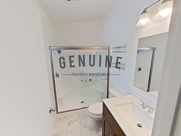 1008 England St — Photo 22