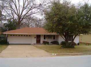 3006 Rollingwood Dr, Tyler, TX 75701