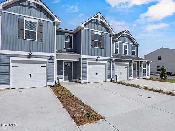 2nd image of 14 W Pioneer Way #131