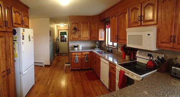 Quartz counter tops, maple ...