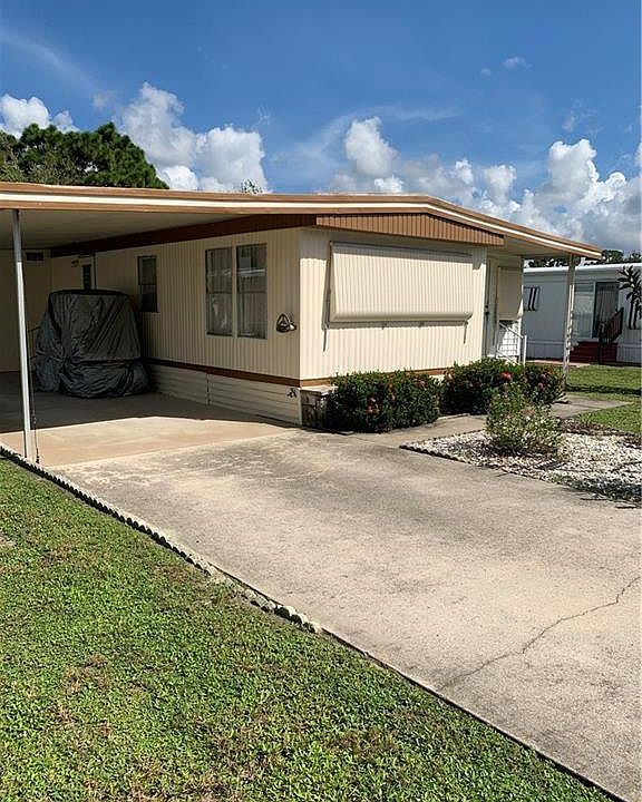 1st image of 27585 Hoenie Dr