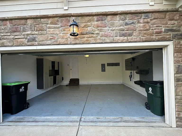 404 Shorehouse Way — Photo 11