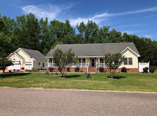 137 Travis Hill Rd, Moncks Corner, SC 29461