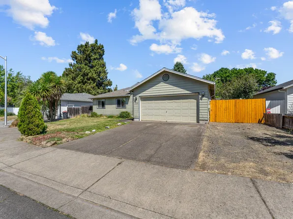 1222 Greentree Way, Central Pt, OR 97502