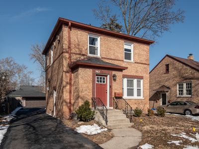 262 Lionel Rd, Riverside, IL, 60546
