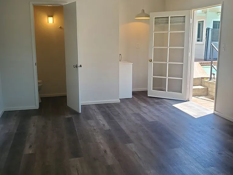 640 Alameda Blvd — Photo 21