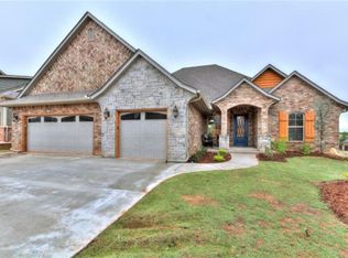 19553 Rambling Creek Dr, Edmond, OK 73012